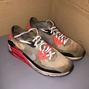 Nike Air Max 90 Flyknit “Infrared”